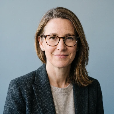 Portrait of Linda Delaney, author at The Nursing Library.